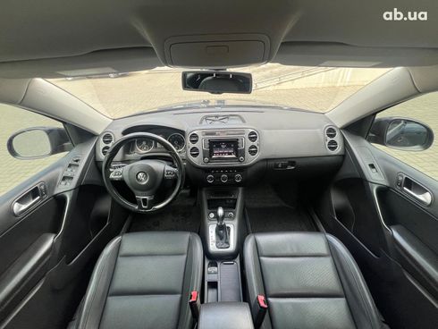 Volkswagen Tiguan 2016 синий - фото 21