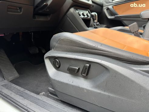 Volkswagen Tiguan 2019 белый - фото 21