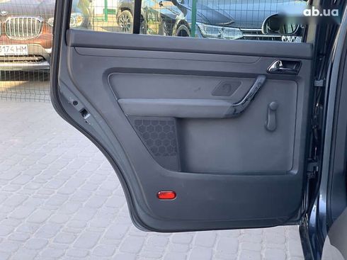 Volkswagen Touran 2003 - фото 26
