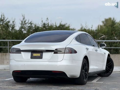 Tesla Model S 2014 - фото 21