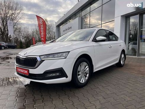 Skoda Octavia 2021 - фото 2
