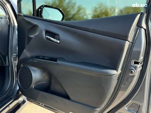 Toyota Prius 2020 - фото 26