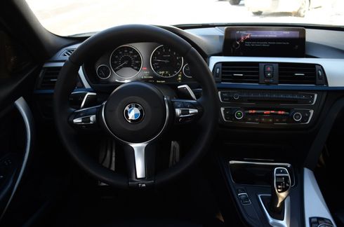 BMW 3 серия 2013 белый - фото 13