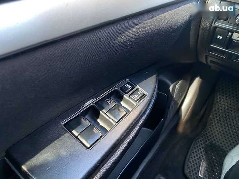 Subaru Outback 2010 - фото 8