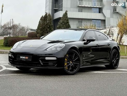 Porsche Panamera 2017 - фото 27