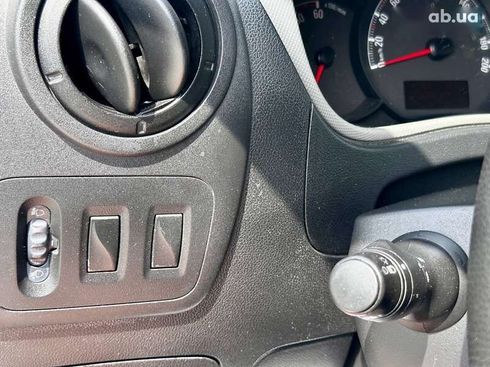 Opel Movano 2011 - фото 21