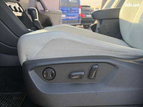 Volkswagen Tiguan 2017 красный - фото 18