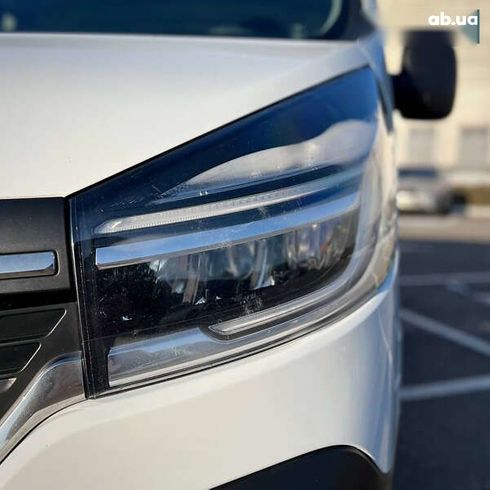 Renault Trafic 2020 - фото 10