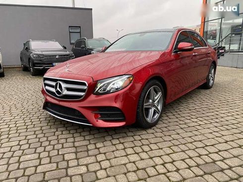 Mercedes-Benz E-Класс 2018 - фото 3