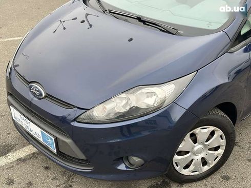 Ford Fiesta 2011 - фото 10