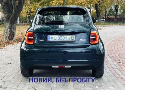 Fiat 500E 2023 зеленый - фото 6