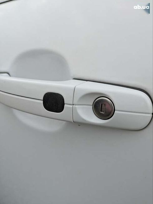 Ford Focus 2011 - фото 14