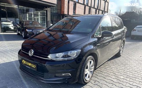 Volkswagen Touran 2017 - фото 3