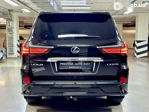 Lexus LX 2018 - фото 17