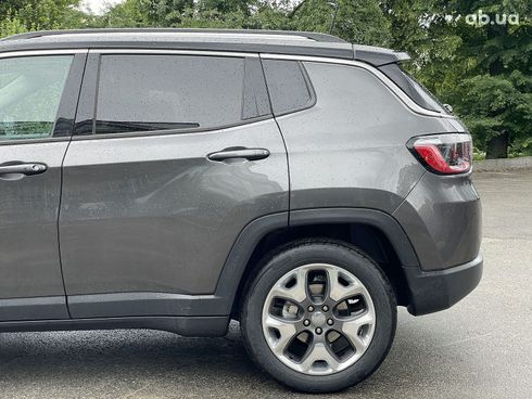 Jeep Compass 2020 серый - фото 14