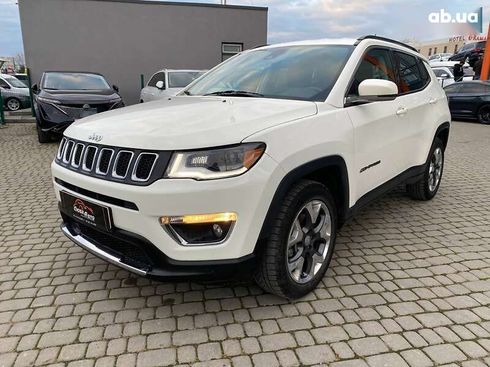 Jeep Compass 2018 - фото 3