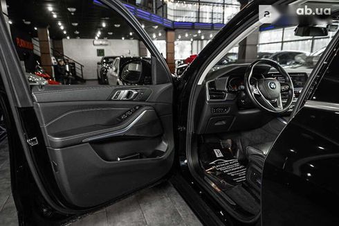 BMW X5 2019 - фото 23