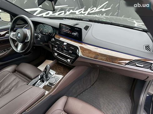 BMW 5 серия 2018 - фото 25