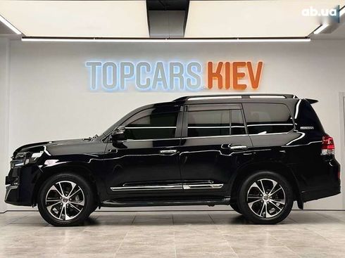 Toyota Land Cruiser 2020 - фото 14