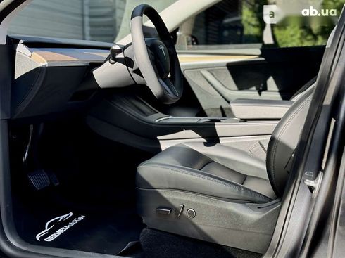Tesla Model Y 2022 - фото 15
