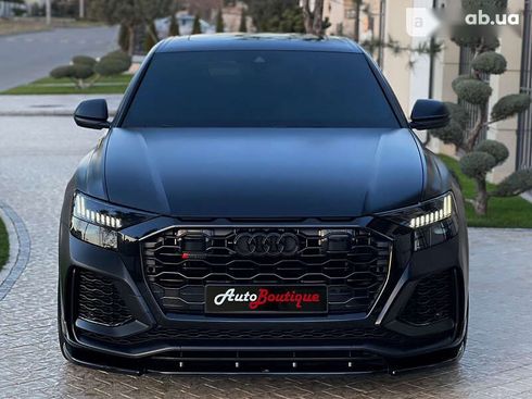 Audi RS Q8 2021 - фото 2