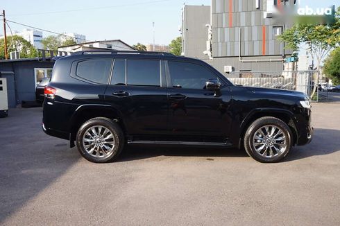 Toyota Land Cruiser 2022 - фото 4