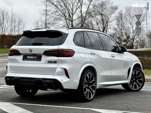 BMW X5 M 2022 - фото 20