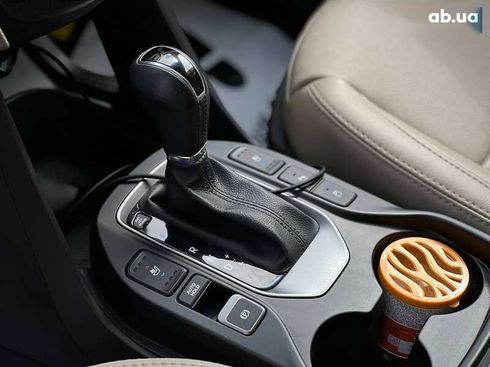 Hyundai Santa Fe 2016 - фото 14
