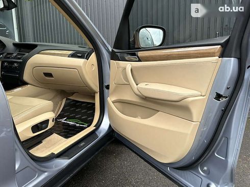 BMW X3 2012 - фото 12
