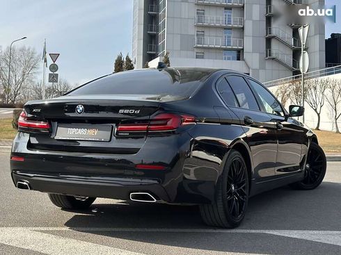 BMW 5 серия 2020 - фото 12