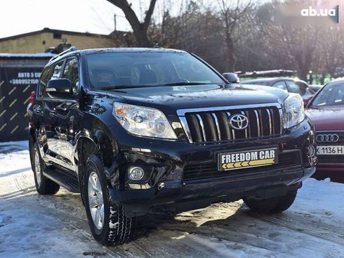 Toyota Land Cruiser Prado 2013 - фото 2