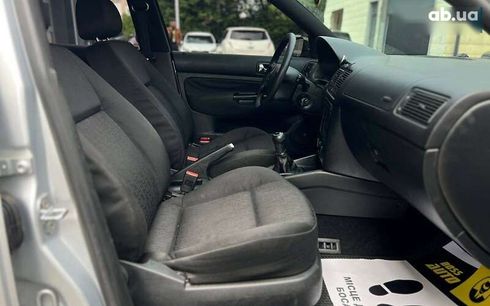 Volkswagen Golf 2002 - фото 22