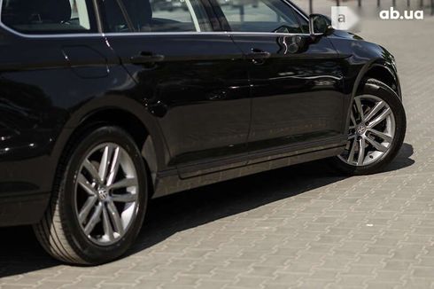 Volkswagen Passat 2018 - фото 11