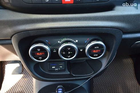 Fiat 500L 2013 - фото 23