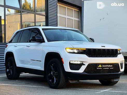 Jeep Grand Cherokee 2022 - фото 3