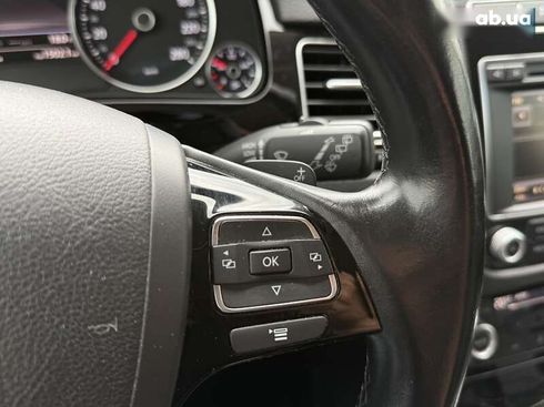 Volkswagen Touareg 2017 - фото 24