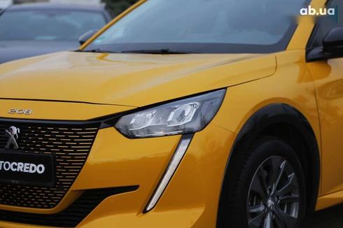Peugeot e-208 2022 - фото 4