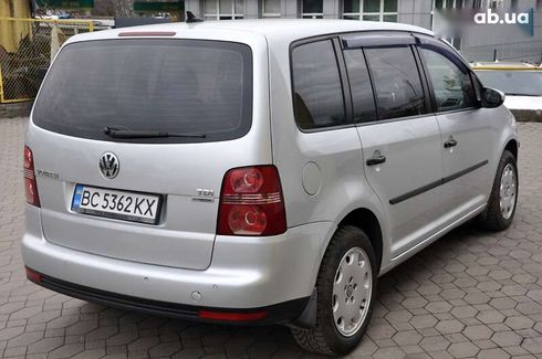 Volkswagen Touran 2010 - фото 7