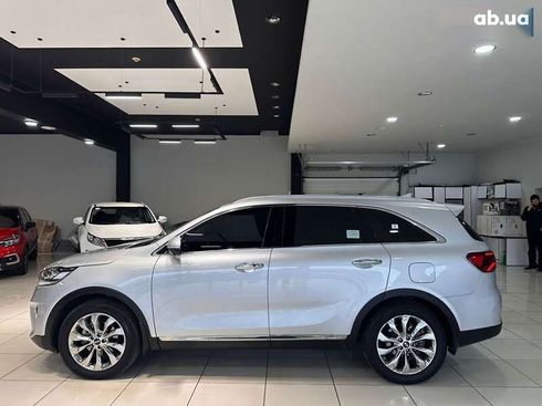 Kia Sorento 2018 - фото 17