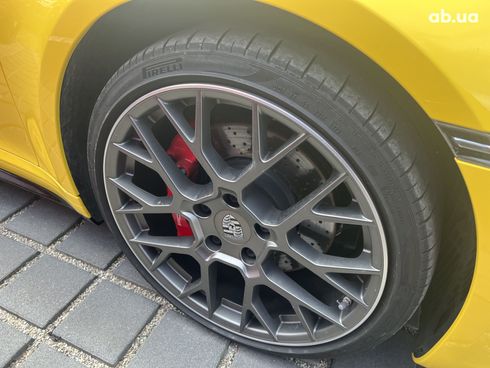 Porsche 911 2022 - фото 19