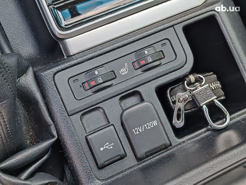 Toyota Land Cruiser Prado 2021 белый - фото 30