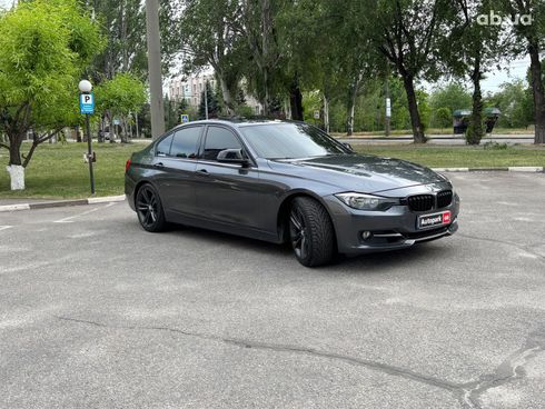 BMW 3 серия 2012 серый - фото 7