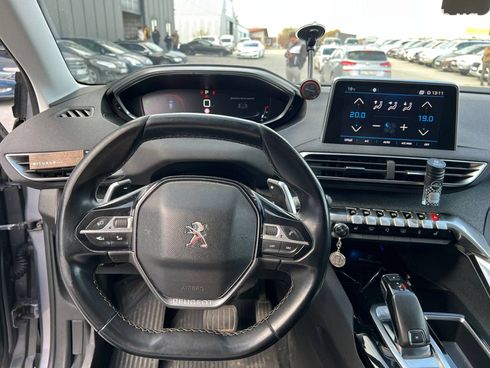 Peugeot 3008 2017 серый - фото 17