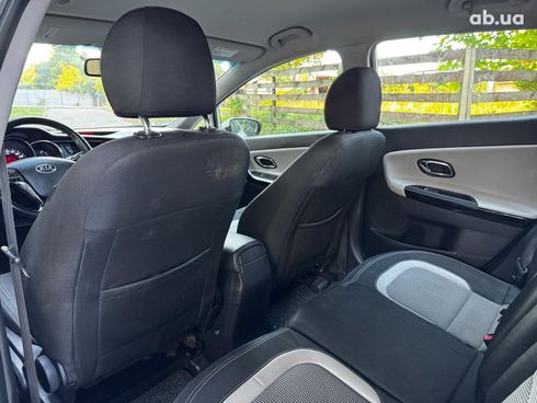 Kia Cee'd 2018 белый - фото 23