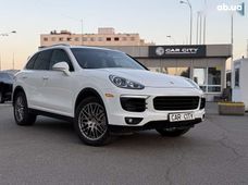 Продаж вживаних Porsche Cayenne 2016 року в Києві - купити на Автобазарі