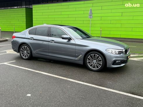 BMW 5 серия 2018 - фото 7