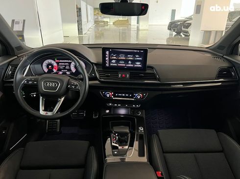 Audi SQ5 2021 - фото 9