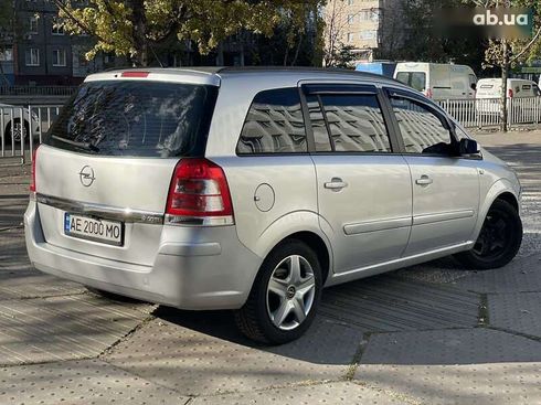 Opel Zafira 2008 - фото 4