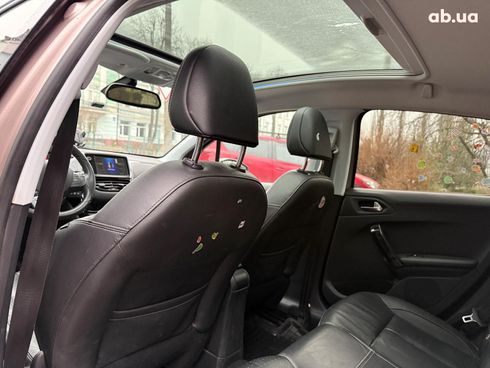 Peugeot 208 2013 серый - фото 18