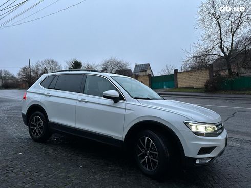Volkswagen Tiguan 2021 белый - фото 5